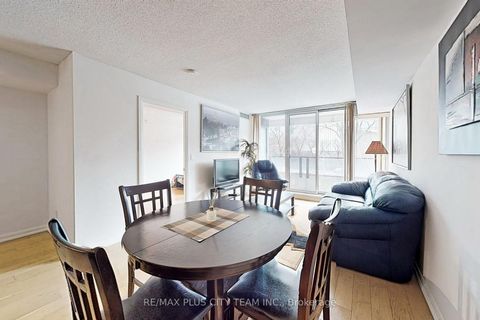 Photo 6 at 308 - 111 Elizabeth Street, Bay Street Corridor, Toronto