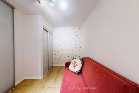 Photo 12 at 308 - 111 Elizabeth Street, Bay Street Corridor, Toronto