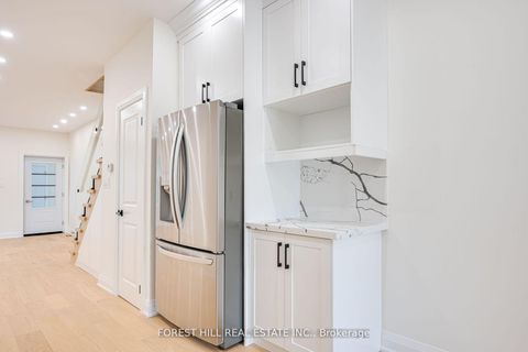 Photo 12 at 123 Laughton Avenue, Pellam Park, Toronto