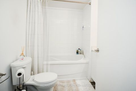 Photo 4 at 720 - 816 Lansdowne Avenue, Junction, Toronto
