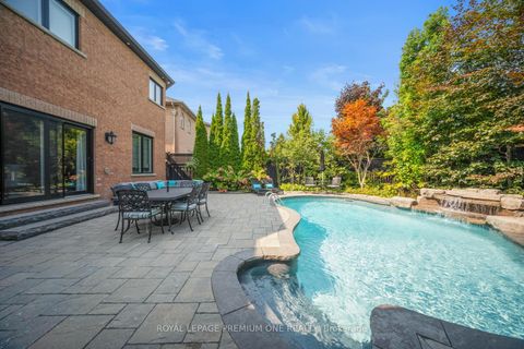 Photo 45 at 28 Johnswood Crescent, Vellore Village, Vaughan