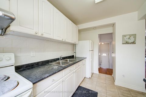Photo 6 at 129 - 25 Collinsgrove Road, West Hill, Toronto