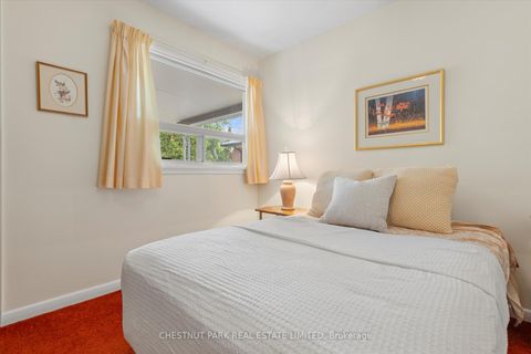 Photo 6 at 16 Everingham Court, Newtonbrook East, Toronto