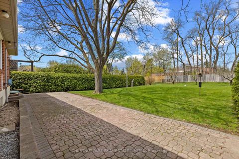 Photo 17 at 16 Everingham Court, Newtonbrook East, Toronto
