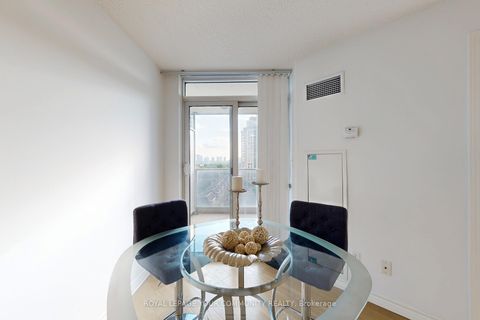 Photo 18 at 1014 - 2 Rean Drive, Bayview Village, Toronto