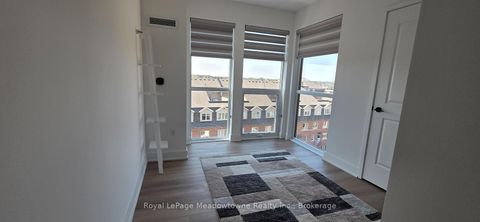 Photo 15 at 618 - 2343 KHALSA Gate, WM Westmount, Oakville