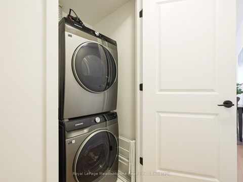 Photo 17 at 618 - 2343 KHALSA Gate, WM Westmount, Oakville
