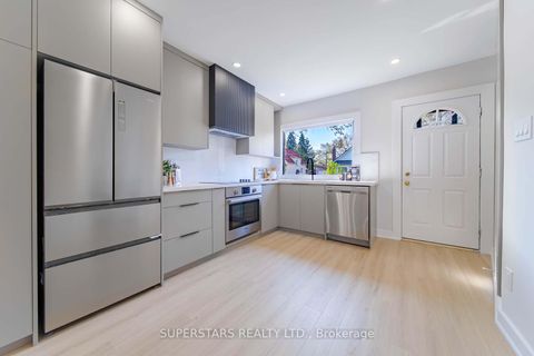 Photo 1 at 14 Pinegrove Avenue, Cliffside, Toronto