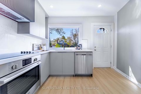 Photo 3 at 14 Pinegrove Avenue, Cliffside, Toronto