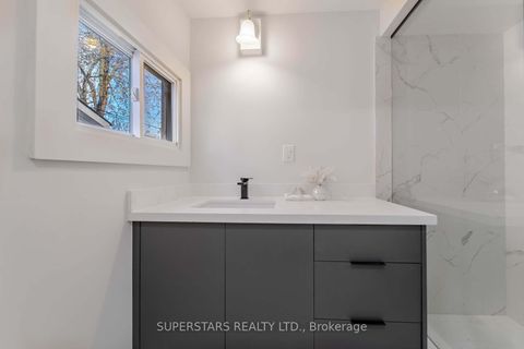 Photo 15 at 14 Pinegrove Avenue, Cliffside, Toronto