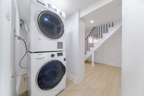Photo 21 at 14 Pinegrove Avenue, Cliffside, Toronto