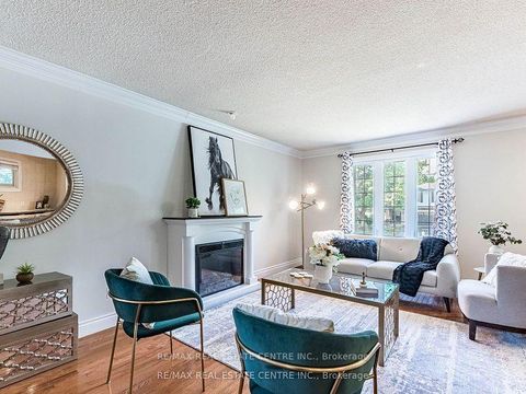 Photo 7 at 2406 Ventura Drive, WO West, Oakville