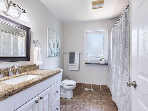 Photo 37 at 2406 Ventura Drive, WO West, Oakville