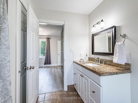 Photo 38 at 2406 Ventura Drive, WO West, Oakville