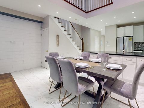 Photo 13 at 224 Yorkland Street, Devonsleigh, Richmond Hill