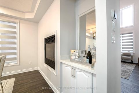 Photo 8 at 379 Burloak Drive, BR Bronte, Oakville