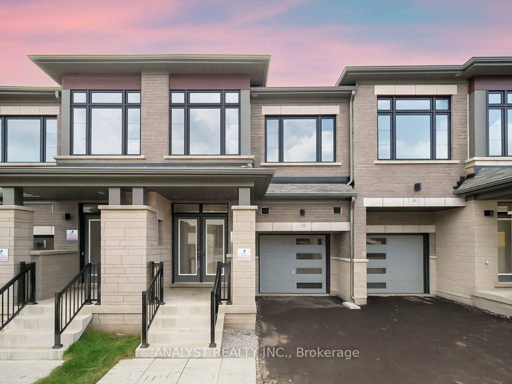 77 Singhampton Road, Kleinburg, Vaughan 