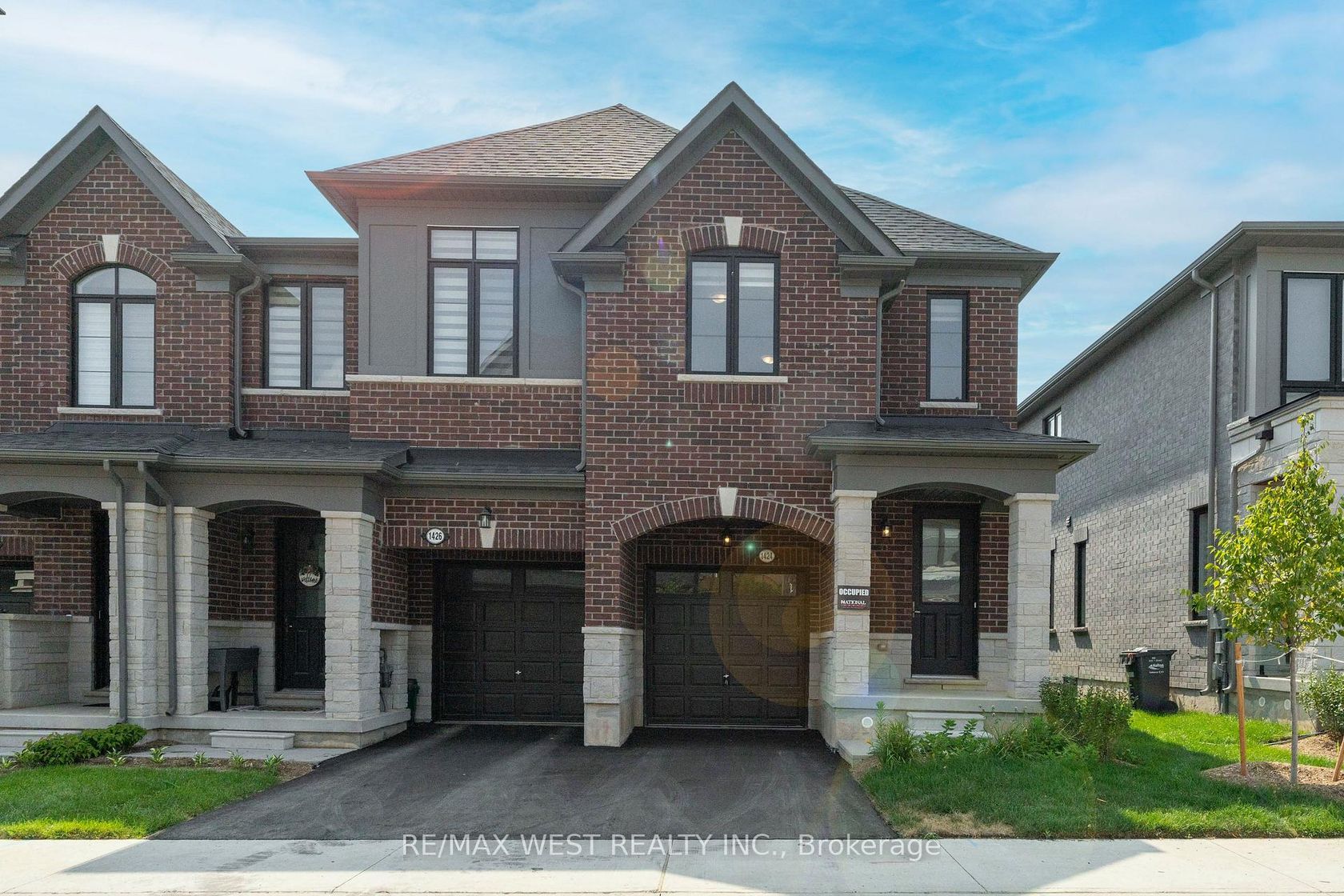 1424 National Common, Tyandaga, Burlington 