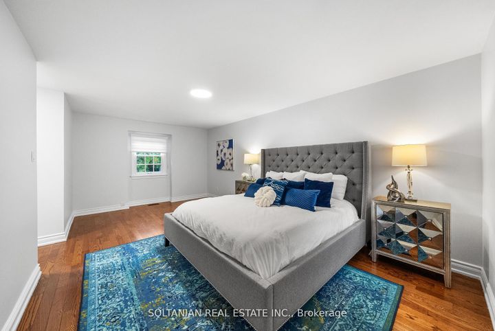 Photo 27 at 24 Laureleaf Road, Bayview Glen, Markham
