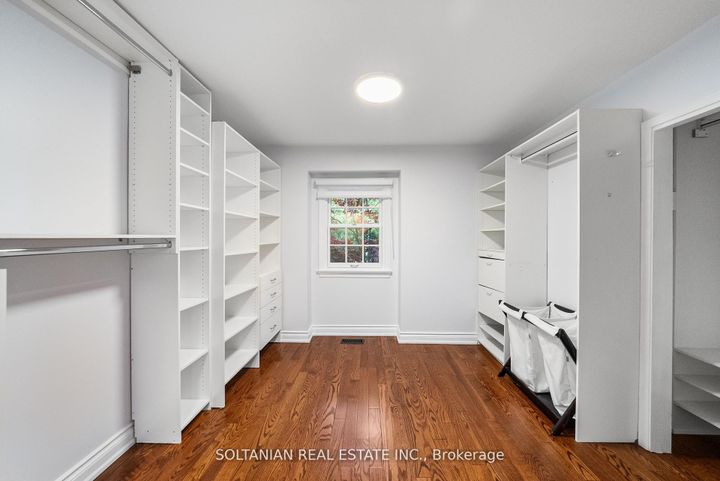 Photo 30 at 24 Laureleaf Road, Bayview Glen, Markham