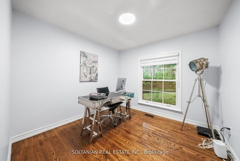 Photo 23 at 24 Laureleaf Road, Bayview Glen, Markham