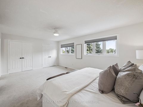 Photo 26 at 213 Campbell Avenue, Yorkhill, Vaughan
