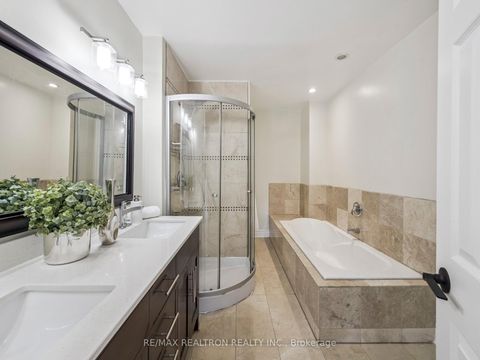 Photo 28 at 213 Campbell Avenue, Yorkhill, Vaughan