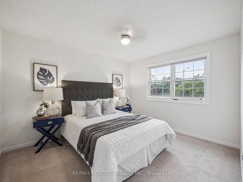 Photo 30 at 213 Campbell Avenue, Yorkhill, Vaughan