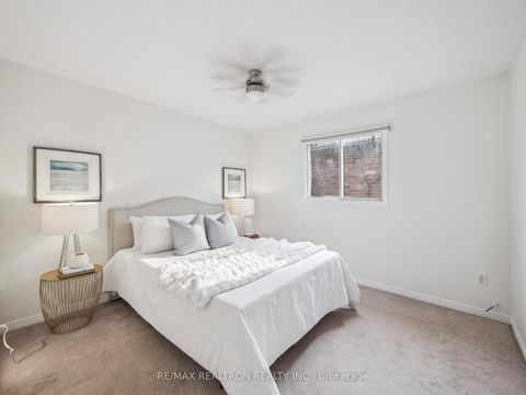 Photo 31 at 213 Campbell Avenue, Yorkhill, Vaughan
