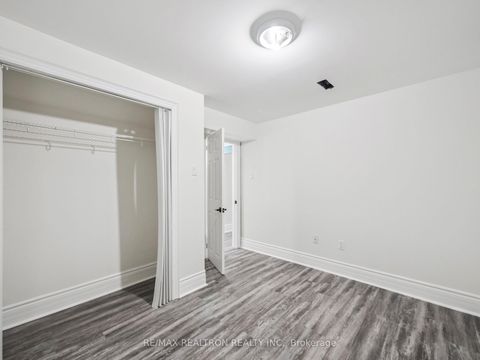 Photo 34 at 213 Campbell Avenue, Yorkhill, Vaughan