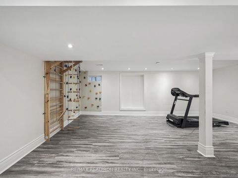 Photo 38 at 213 Campbell Avenue, Yorkhill, Vaughan