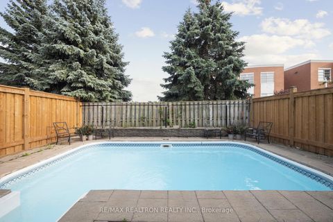Photo 41 at 213 Campbell Avenue, Yorkhill, Vaughan