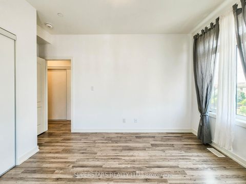 Photo 9 at 37 - 370 A Red Maple Road, Langstaff, Richmond Hill