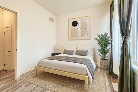 Photo 12 at 37 - 370 A Red Maple Road, Langstaff, Richmond Hill