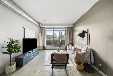 Photo 4 at 503 - 569 King Street E, Moss Park, Toronto