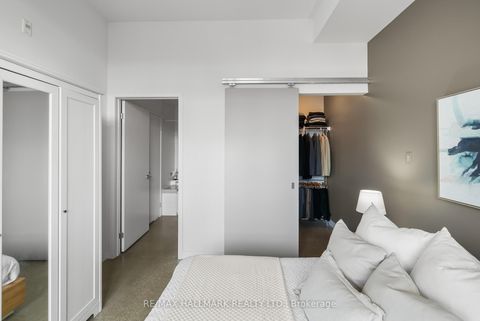 Photo 12 at 503 - 569 King Street E, Moss Park, Toronto