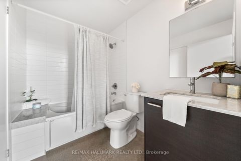 Photo 18 at 503 - 569 King Street E, Moss Park, Toronto