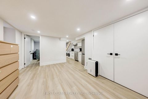 Photo 41 at 431 Roxton Road, Little Italy, Toronto