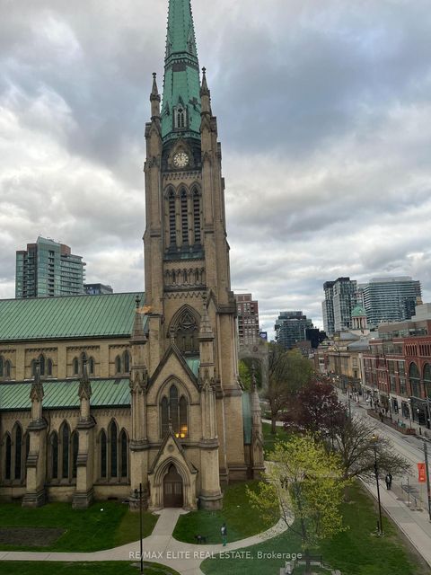 Photo 5 at 612 - 92 King Street E, Yonge Corridor, Toronto