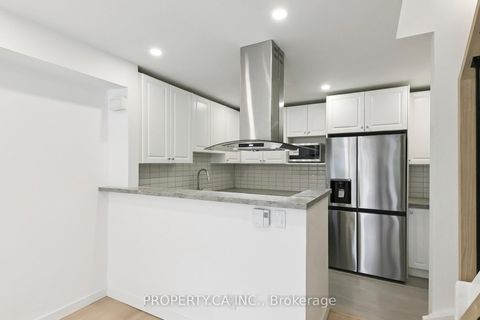 Photo 7 at 29 - 1209 Queen Street E, South Riverdale, Toronto