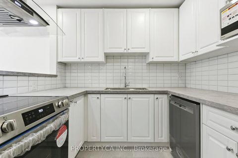 Photo 10 at 29 - 1209 Queen Street E, South Riverdale, Toronto