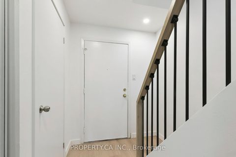 Photo 21 at 29 - 1209 Queen Street E, South Riverdale, Toronto