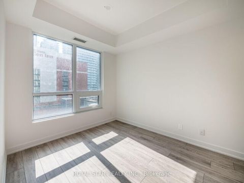 Photo 13 at 1007 - 108 Peter Street, Waterfront Communities C1, Toronto