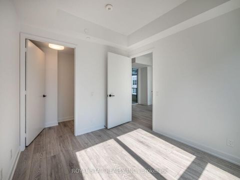 Photo 14 at 1007 - 108 Peter Street, Waterfront Communities C1, Toronto