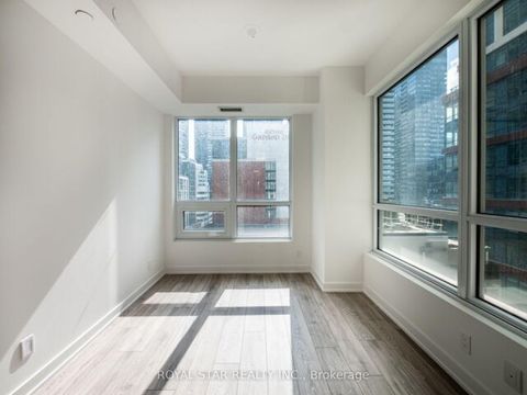 Photo 23 at 1007 - 108 Peter Street, Waterfront Communities C1, Toronto