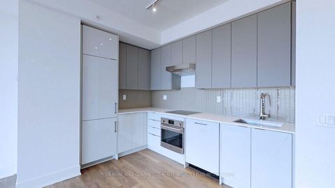 Photo 14 at 3308 - 2916 Highway 7 Avenue, Concord, Vaughan