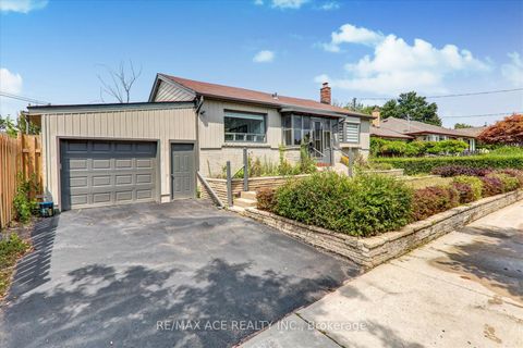 Photo 1 at 16 Yorkshire Road, Ionview, Toronto