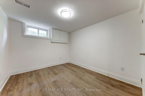 Photo 31 at 16 Yorkshire Road, Ionview, Toronto