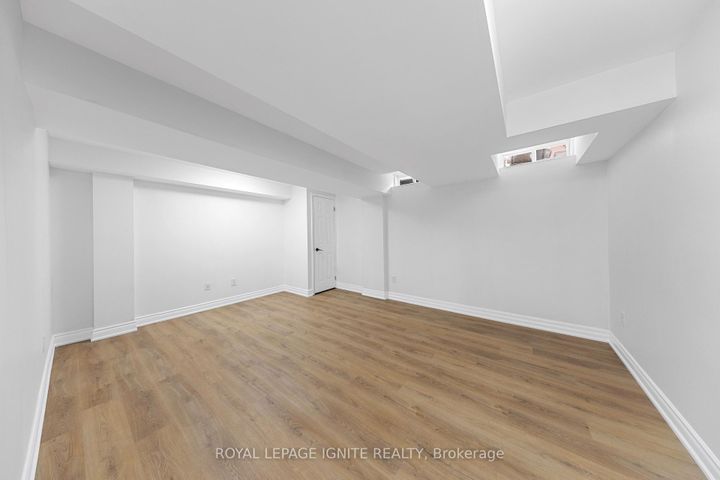 Photo 32 at 5 Goulden Crescent, Birchmount, Toronto
