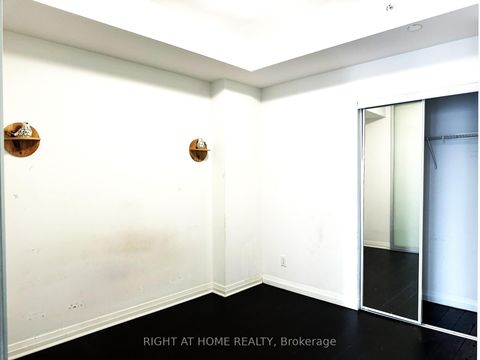 Photo 6 at 2210 - 8 Mercer Street, Waterfront Communities C1, Toronto
